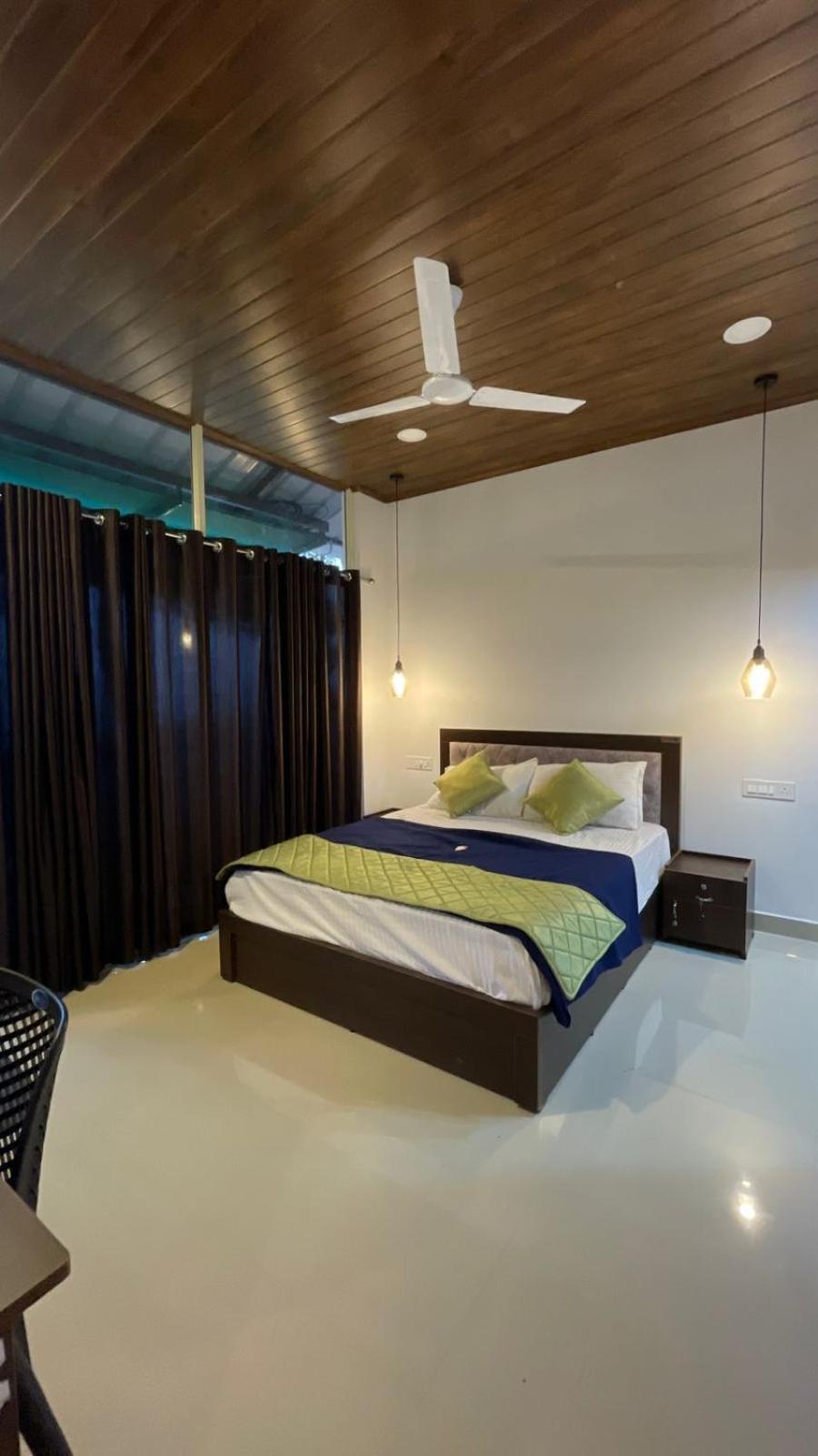 Idukki Dam View Resort Екстер'єр фото