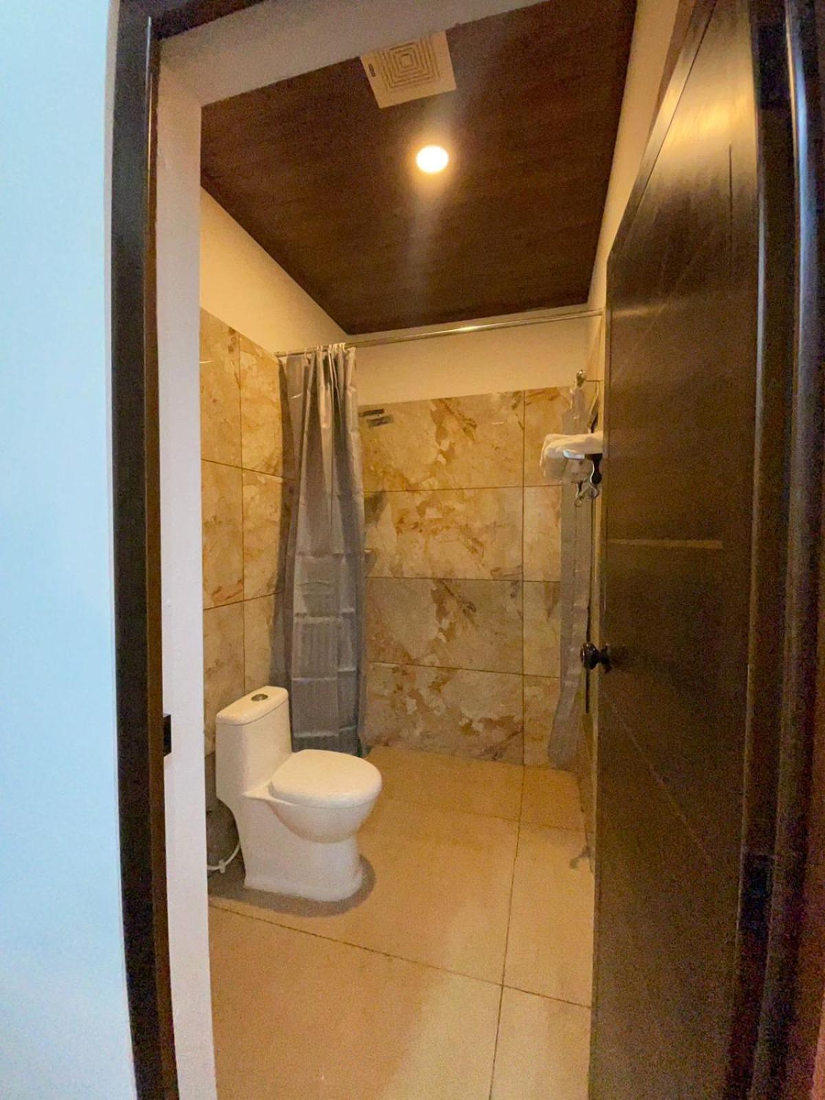 Idukki Dam View Resort Екстер'єр фото
